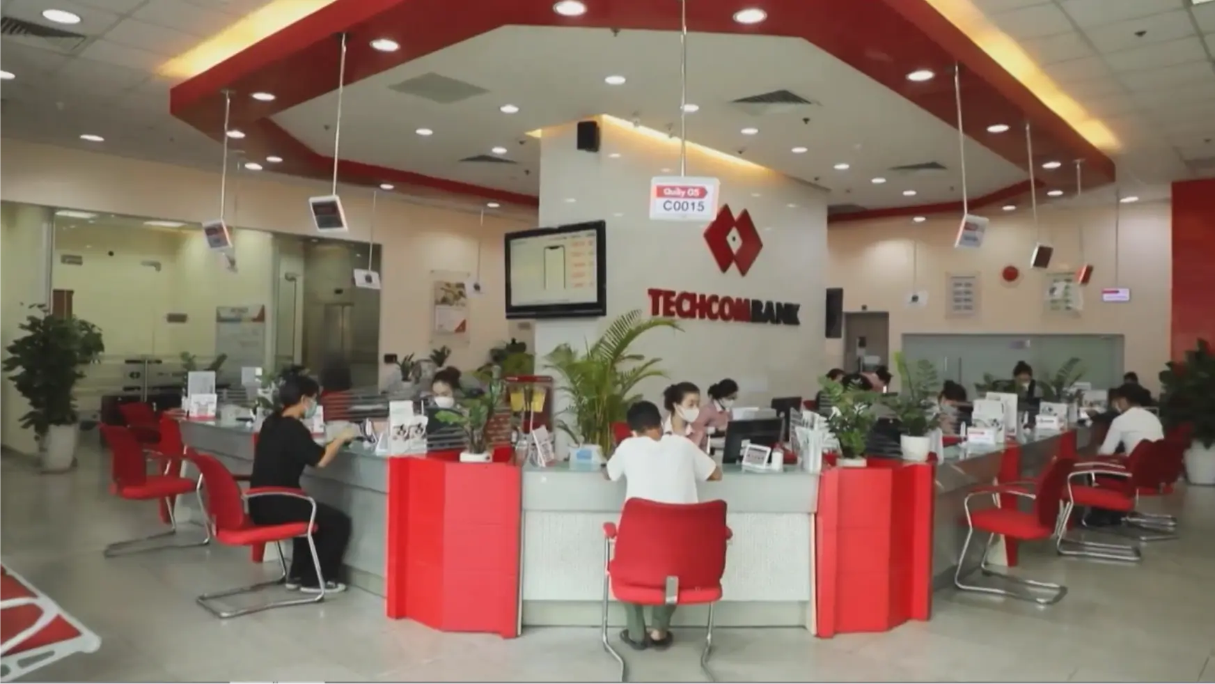 Ngân hàng phải hỗ trợ 12 tháng lương khi thu giữ nhà ở duy nhất